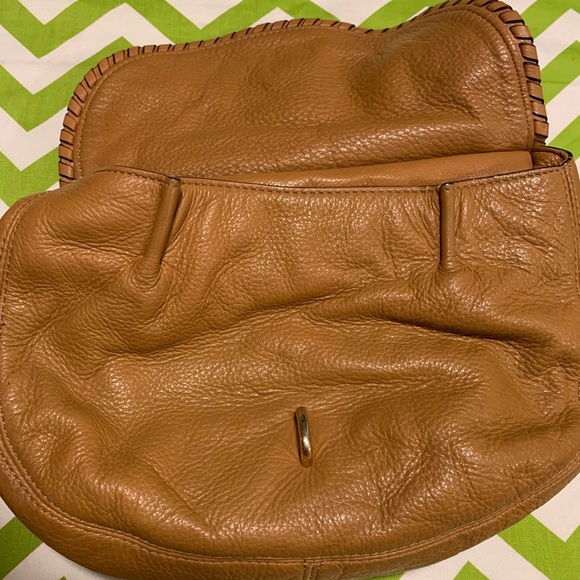 Michael Kors Bennet Shoulder Bag Tan - Picture 3 of 5